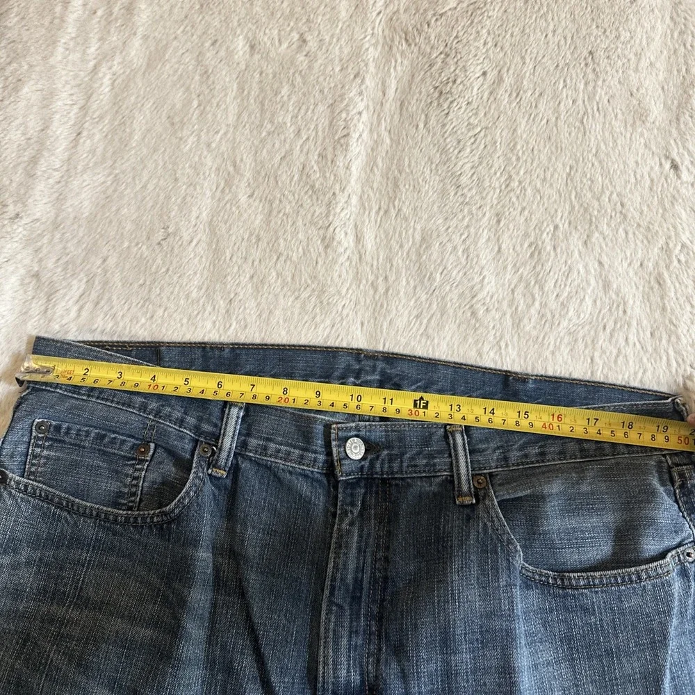 Levis 559 jeans mens 40X 32 relaxed straight pockets‎ 100% cotton